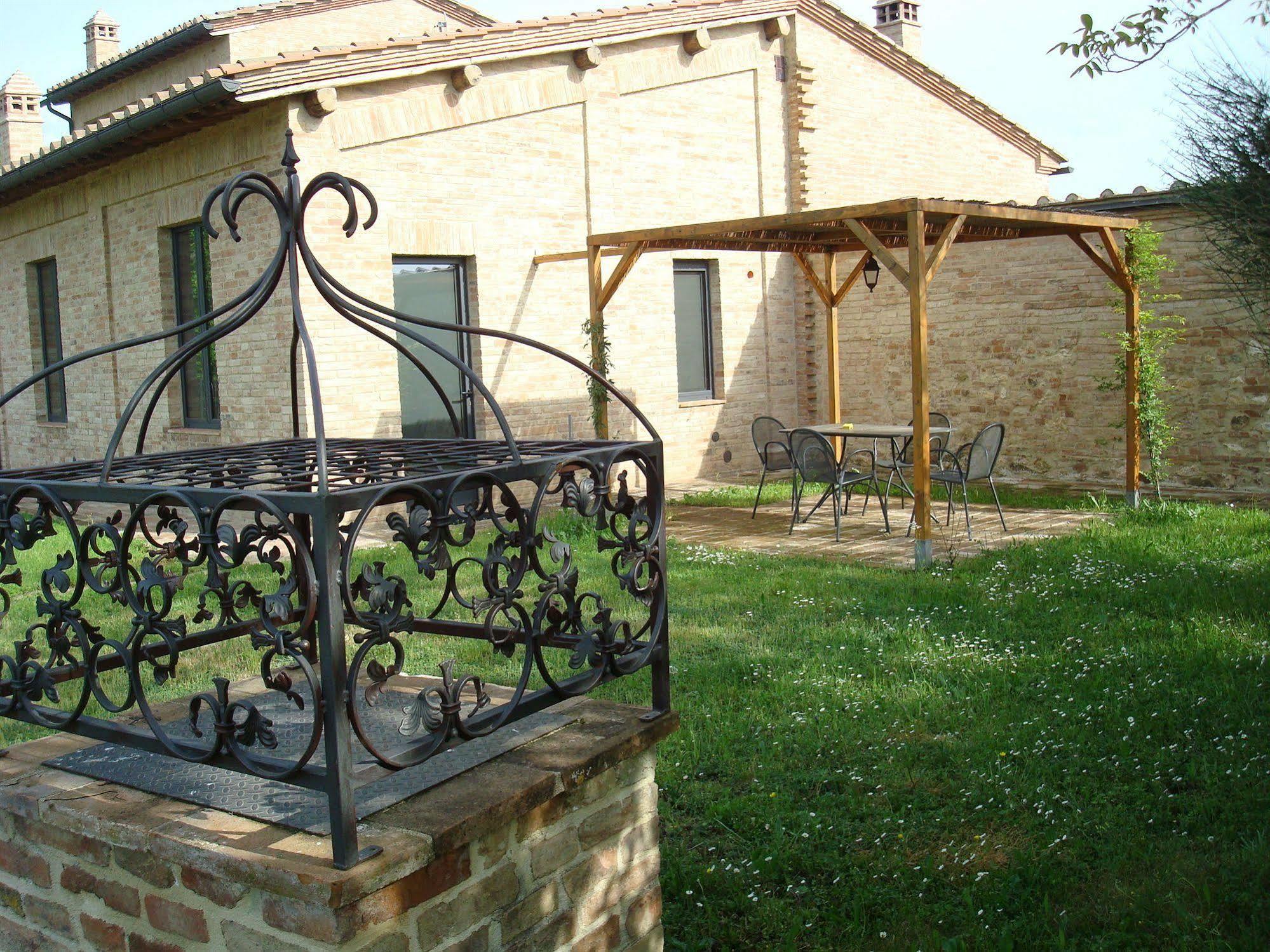 La Fornace di San Galgano Villa Frosini Bagian luar foto